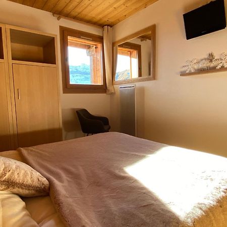 Vue panoramique sur les montagnes plein Sud - T2 Skis aux pieds, Piscine, Jacuzzi Flaine Chambre photo