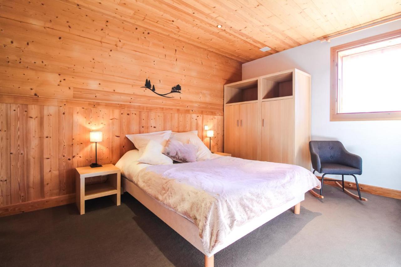Vue panoramique sur les montagnes plein Sud - T2 Skis aux pieds, Piscine, Jacuzzi Flaine Extérieur photo